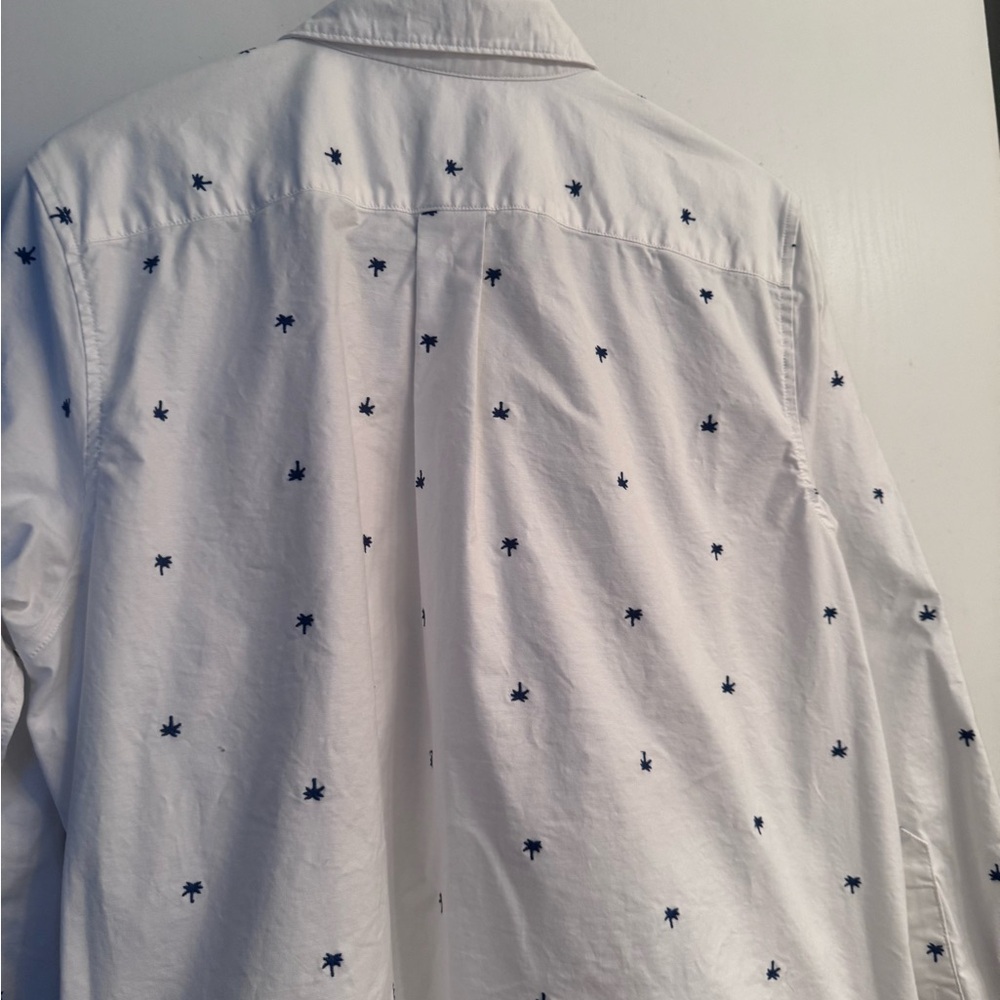 Women’s Lands' End White Shirt with Navy Accents - Picture 7 of 7